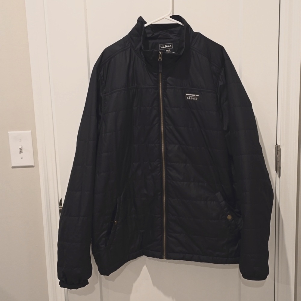 LL BEAN MOUNTAIN CLASSIC PUFFER JACKET